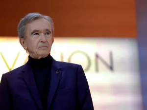 Bernard Arnault, world’s fourth wealthiest man, earns more than $15B in just one day