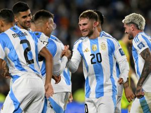 التشكيلة المتوقعة للأرجنتين ضد كولومبيا في تصفيات كأس العالم 2026