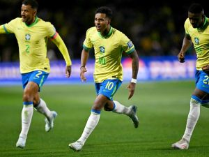 تشكيلة البرازيل المتوقعة ضد باراغواي في تصفيات كأس العالم 2026