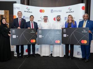 بنك الإمارات دبي الوطني ومجموعة موانئ دبي العالمية "دي بي ورلد" يطلقان بطاقة ماستركارد الائتمانية للشركات ذات العلامة التجارية المشتركة في دولة الإمارات  العربية المتحدة