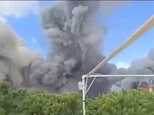 Israeli airstrikes kill 274 so far