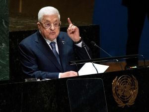 عباس يهاجم اسرائيل