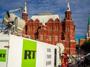 Meta bans “RT” Russian state media channels across all its apps globally