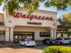 American pharmacy store chain Walgreens agreed to pay $106.8 million to resolve allegations it billed the US government for prescriptions never dispensed, the Justice Department said Friday.  The US government alleged that Walgreens submitted false claims for payment to Medicare, Medicaid and other federal health care programs between 2009 and 2020 for prescriptions it processed but that were never picked up by beneficiaries.  It argued that Walgreens instead restocked and resold the prescriptions to someon