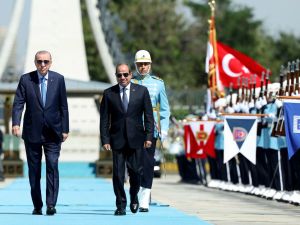 زيارة الرئيس السيسي إلى تركيا هي الأولى له منذ 12 عاما