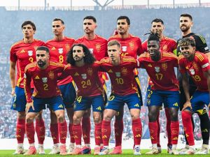 منتخب إسبانيا (Photo by JAVIER SORIANO / AFP)