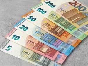 سعر اليورو مقابل الليرة السورية