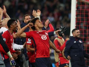 ليل يحقق انتصارا تاريخيا على ريال مدريد (Photo by FRANCK FIFE / AFP)