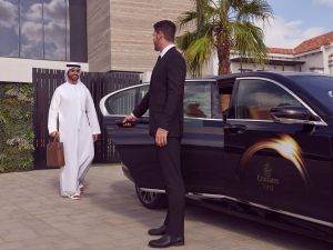طيران الإمارات تحلّق بلقب أفضل ناقلة جوية في العالم