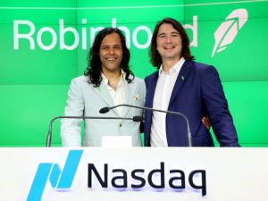 Robinhood co-founder plans to install solar panels in space