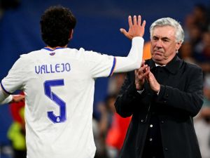 فاييخو في موقف صعب بعد فقدان ثقة أنشيلوتي في ريال مدريد