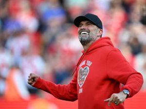 عقب رحيله من ليفربول..كلوب يوافق على تحدٍ تدريبي جديد