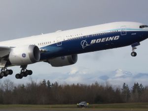 Boeing seeks $35 Billion cash supply amid ongoing crises