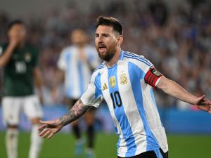 ميسي يمتدح نجم ريال مدريد السابق والنادي يفكر في استعادته