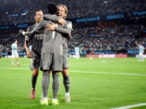 مودريتش يدخل تاريخ ريال مدريد برقم قياسي جديد