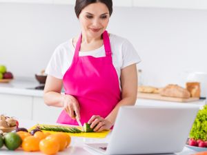 ريجيم الخيار لإنقاص الوزن: هل يساعد في التخلص من دهون البطن؟