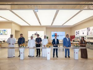 Huawei Opens new Experience Stores including Yas Mall Abu Dhabi with Exclusive Offers