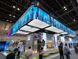 du accelerates digital transformation with integrated solutions, propelling the UAE's AI economy at GITEX 2024