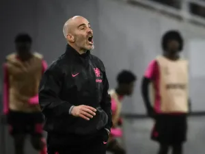 Chelsea's Italian coach Enzo Maresca shouts during the UEFA Conference League, League Phase - Matchday 2, football match between Panathinaikos FC and Chelsea FC at the Olympic Athletic Center in Athens on October 24, 2024. (Photo by Angelos TZORTZINIS / AFP)