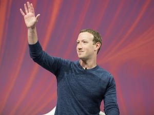 Zuckerberg: smart glasses will replace phones by 2030