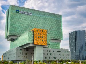 Cleveland Clinic Abu Dhabi achieves milestone with first heart and lung transplant