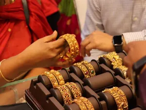Gold prices in Dubai Today Thursday October 24, 2024