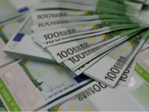 سعر اليورو مقابل الليرة السورية