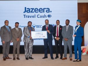 طيران الجزيرة و"البحرين للصرافة" تتعاونان في توفير خدمة النقد عند السفر Jazeera Airways and BEC Partner for Hassle-Free Travel Cash