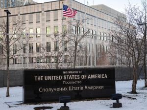 Western embassies shut down in Kyiv due to potential Russian air threat