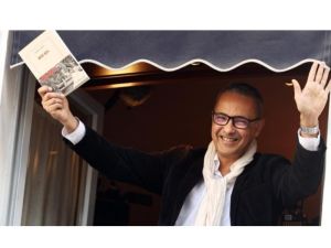 الكاتب الفرنسي من أصل جزائري كمال داود يفوز بجائزة غونكور