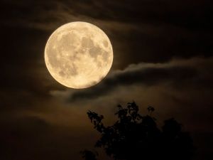 supermoon