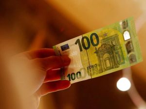 سعر اليورو مقابل الليرة السورية