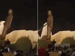 دمشق - إسقاط تمثال الأسد