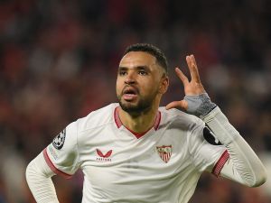 يوسف النصيري يرفض عرض النصر السعودي