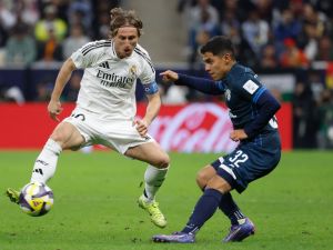 مودريتش يحقق إنجازًا تاريخيًا مع ريال مدريد في كأس الإنتركونتيننتال