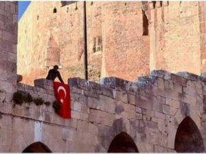 Turkish flag over Aleppo castle, esra erdogan
