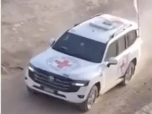 تسليم أسيرات