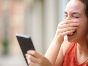 نكت مضحكة قصيرة مكتوبة 2025