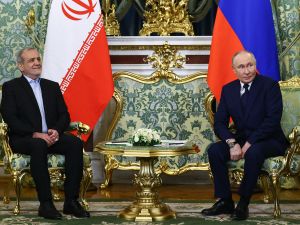Iranian President visits Moscow and forge landmark strategic pact with Putin