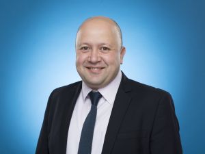 "المركز" يحصد جائزتين مرموقتين للتميز العقاري من يوروموني لعام 2024
