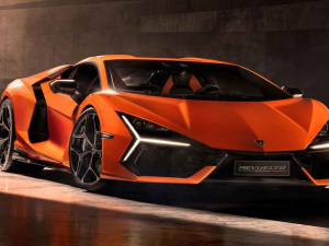 Lamborghini Revuelto hybrid car receives orders until 2026