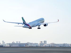 طائرة الإمارات A350 تقلع رسمياً إلى وجهتها الأولى في إدنبرة