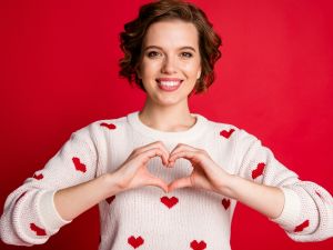 أفكار ممتعة للعزباء للاحتفال بعيد الحب