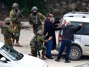 Israeli forces kill three Palestinians in Al-Far’a camp 