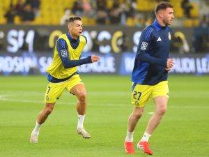 تشكيلات الفرق: الأهلي - النصر في دوري روشن السعودي 2024-25