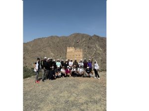du celebrates UAE National Environment Day with a cleanup and hiking initiative in Fujairah