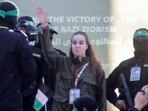 المجندة المحررة