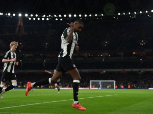 Newcastle chairman Al-Rumayyan declares Isak sale stand
