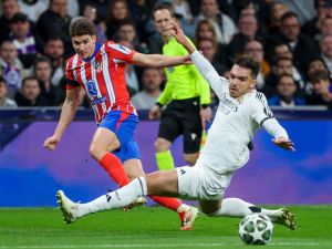 أسينسيو سعيد بالمساهمة في فوز ريال مدريد على أتلتيكو