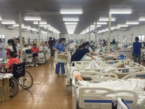Watch: Brave nurses shield newborns during deadly Myanmar quake